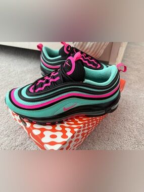 Nike Men’s Air Max 97 in Hyper Turquoise South Beach size 10
